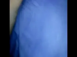 امرأة سوداء تحصل مارس الجنس في موقف أسلوب هزلي، أثناء امتصاص أكبر ديك سبت