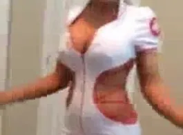 ممرضة مفلس يحصل الحمار مارس الجنس عميق