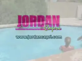 الأردن هو شقراء كبيرة ترغب في ممارسة الجنس كل يوم.