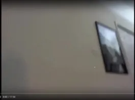 مثير يضايق الديك على كاميرا الويب قبل ممارسة الجنس مع وكيلها