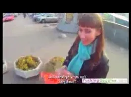 شهدت امرأة سمراء روسية عندما يتعلق الأمر بالراحة والقيام بشريكها للسيطرة عليها
